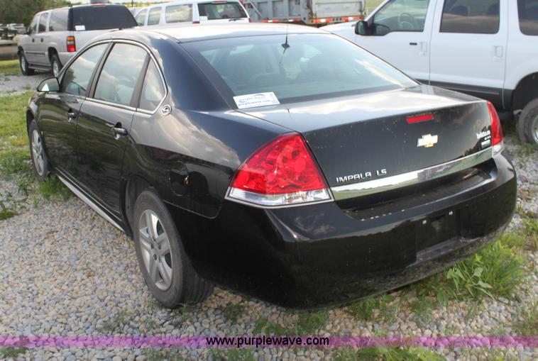 image for item H7490 2009 Chevrolet Impala LS
