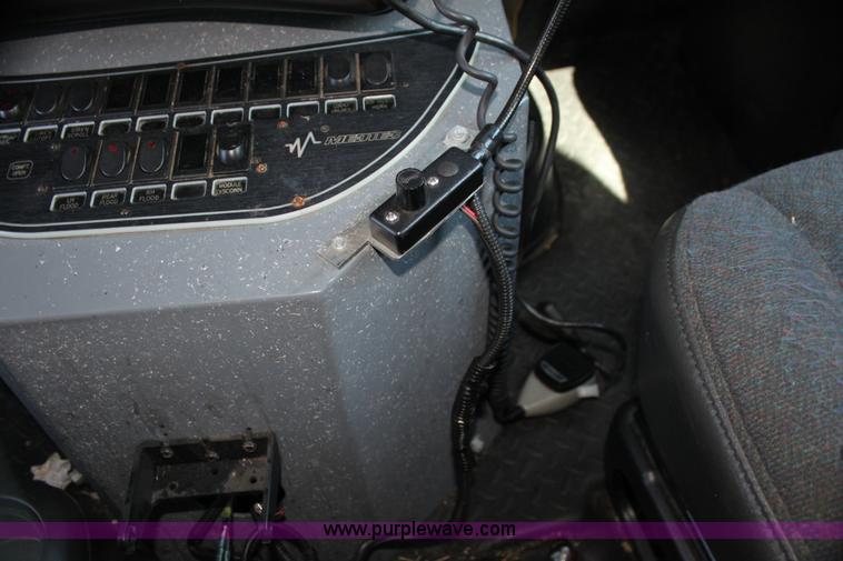 image for item H7491 2008 Chevrolet ambulance