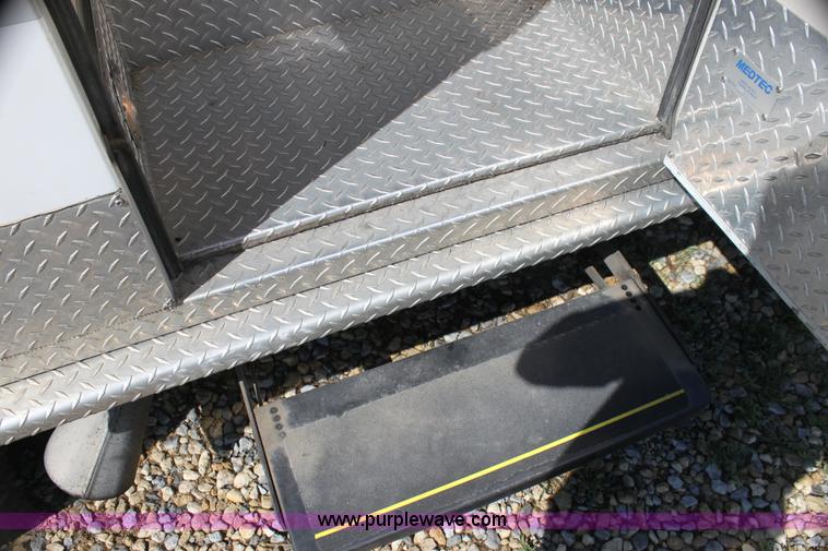 image for item H7491 2008 Chevrolet ambulance