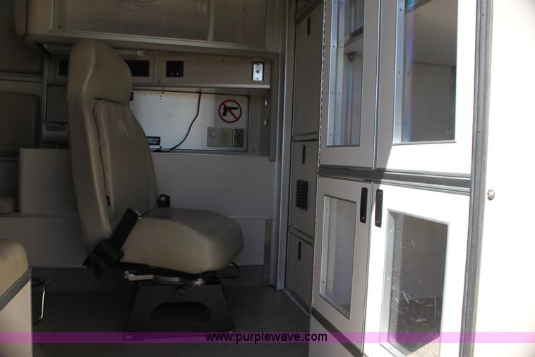 image for item H7491 2008 Chevrolet ambulance