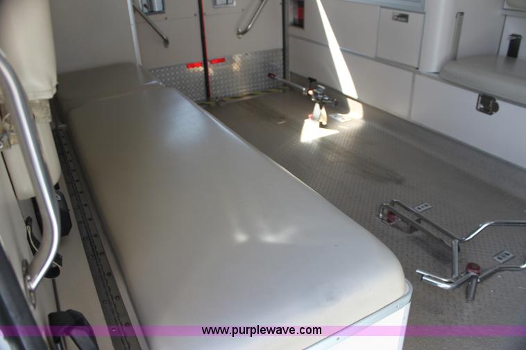 image for item H7491 2008 Chevrolet ambulance