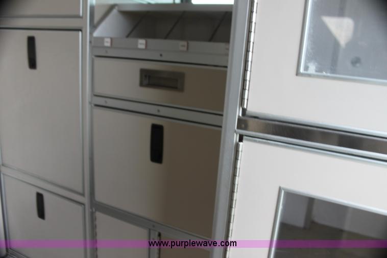 image for item H7492 2009 Ford E450 Super Duty ambulance