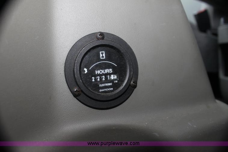 image for item H7492 2009 Ford E450 Super Duty ambulance