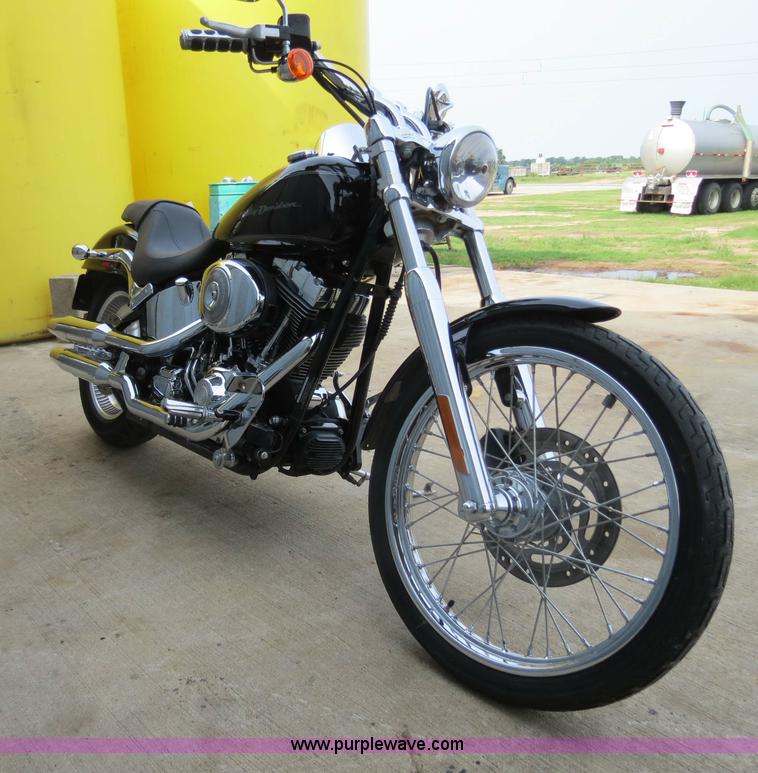 image for item S9685 2006 Harley Davidson Softail Deuce motorcycle