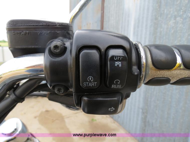 image for item S9685 2006 Harley Davidson Softail Deuce motorcycle