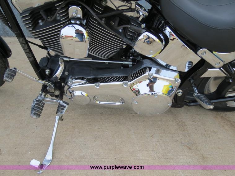 image for item S9685 2006 Harley Davidson Softail Deuce motorcycle