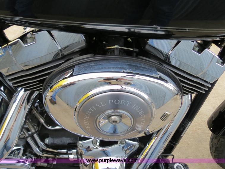 image for item S9685 2006 Harley Davidson Softail Deuce motorcycle