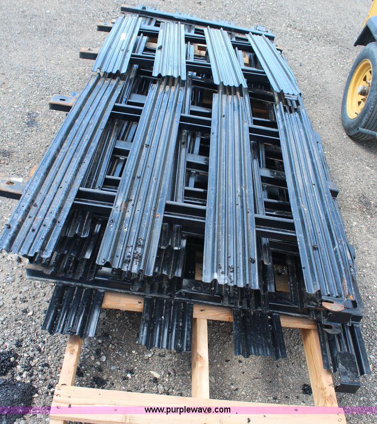 image for item X9342 Truck bed racks