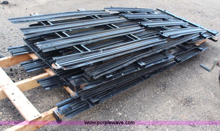 image for item X9342 Truck bed racks
