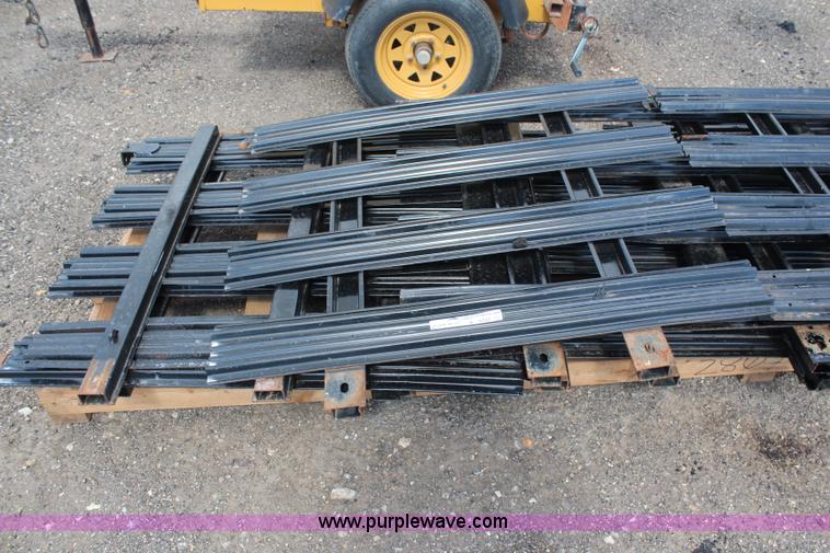 image for item X9342 Truck bed racks