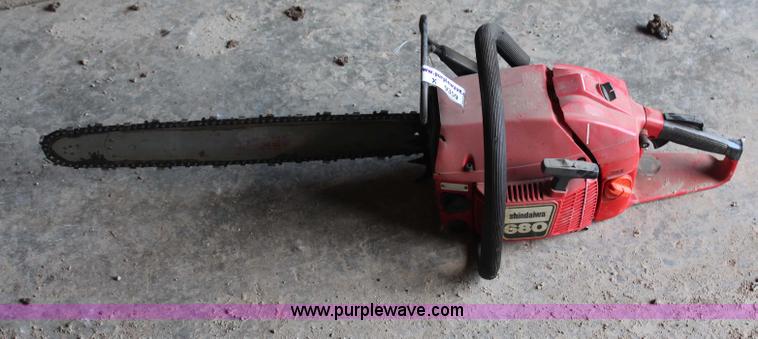 image for item X9359 Shindaiwa 680 chainsaw