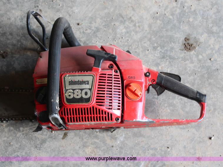 image for item X9359 Shindaiwa 680 chainsaw
