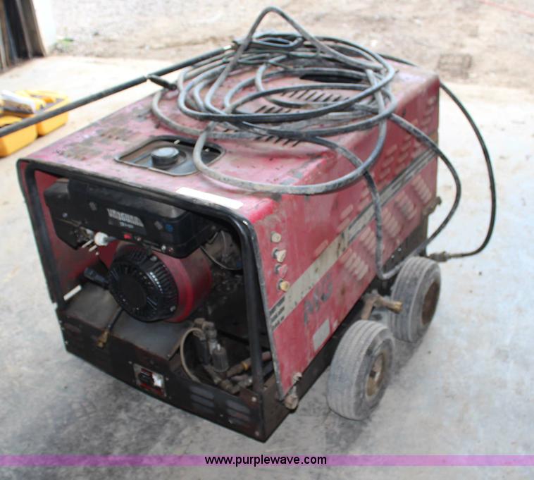 image for item X9360 Landa steam pressure washer