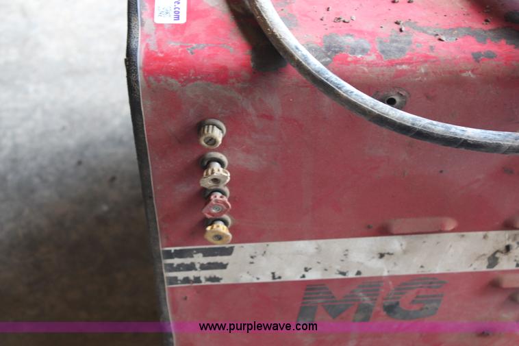 image for item X9360 Landa steam pressure washer