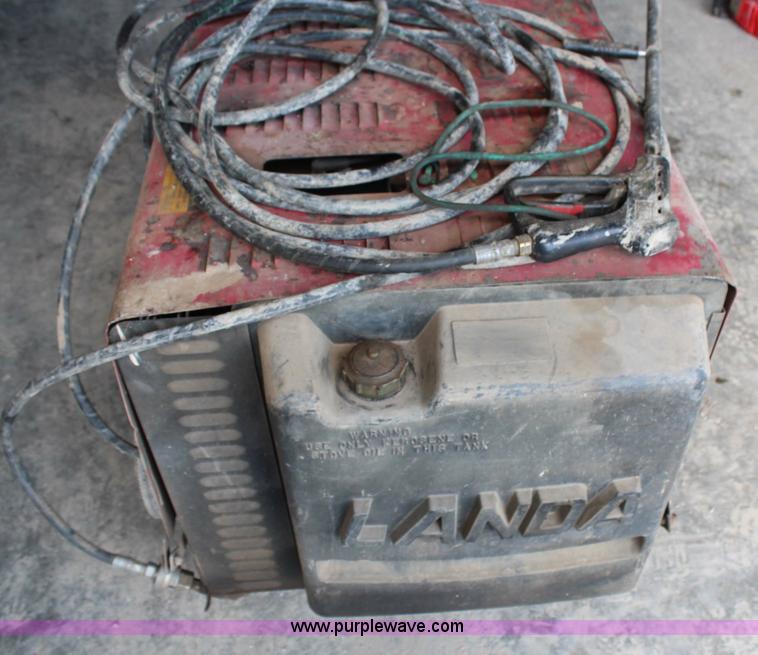 image for item X9360 Landa steam pressure washer