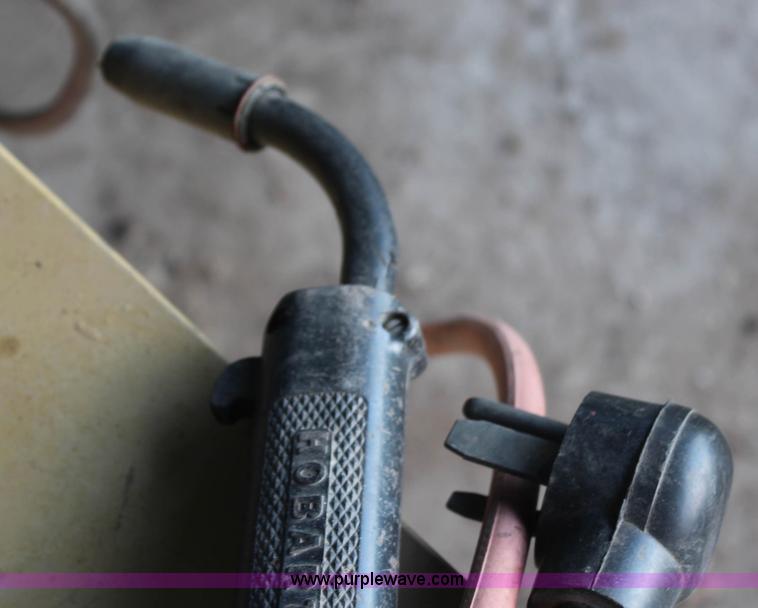 image for item X9388 Hobart Beta Mig 200 wire feed welder