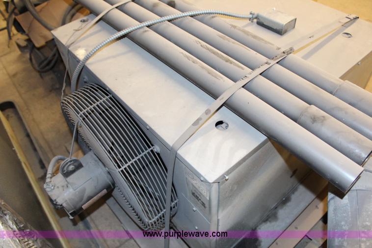 image for item X9419 Lanair waste oil heater