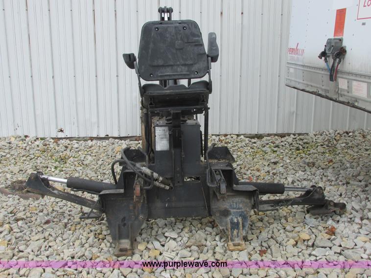 Ford New Holland B124 skid steer backhoe attachment in Oglesby, IL