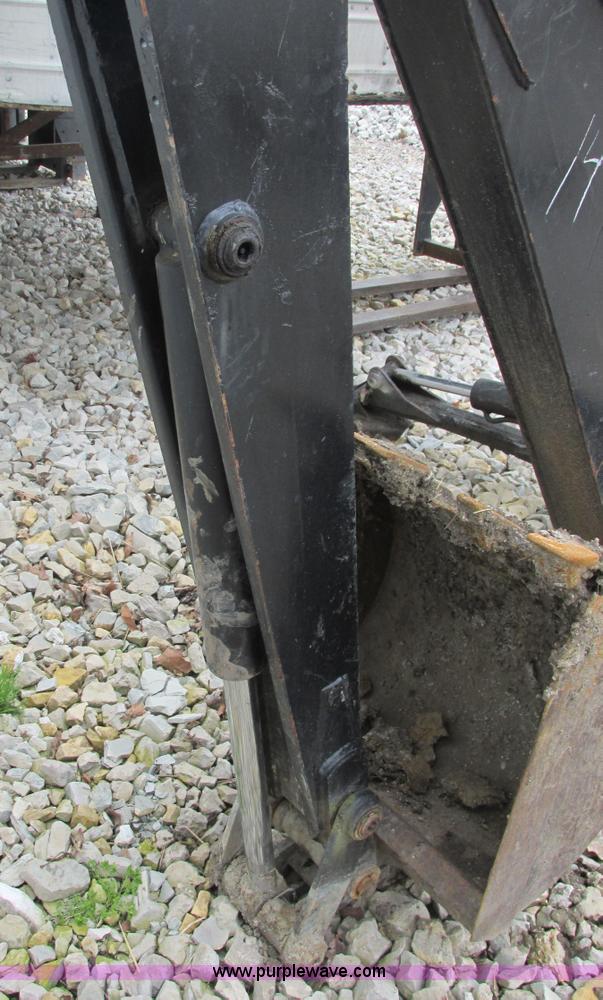 Ford New Holland B124 skid steer backhoe attachment in Oglesby, IL