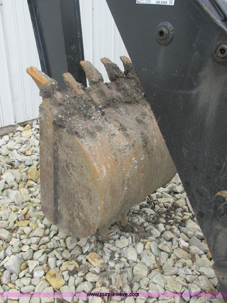 Ford New Holland B124 skid steer backhoe attachment in Oglesby, IL