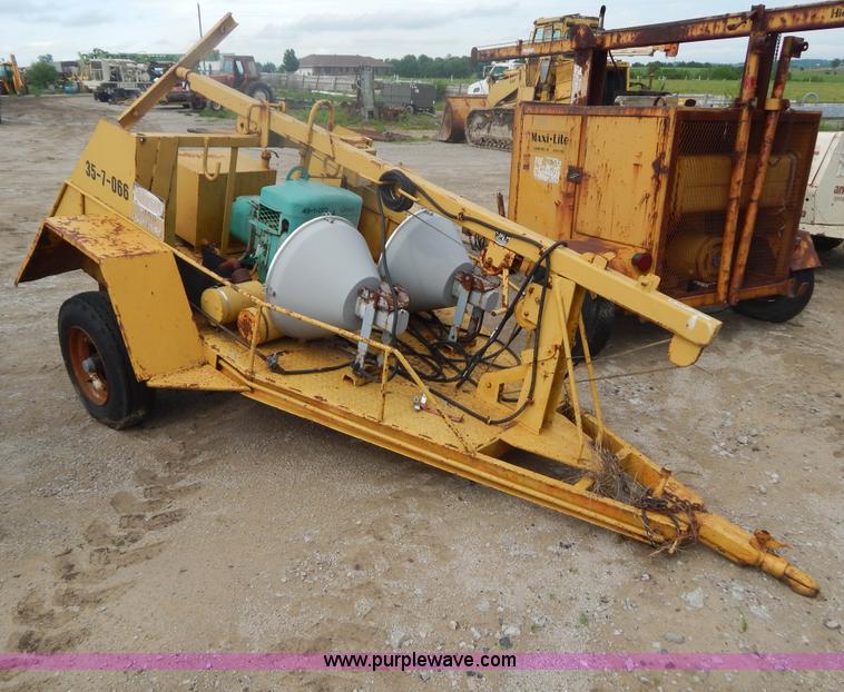 image for item AE9862 Light tower