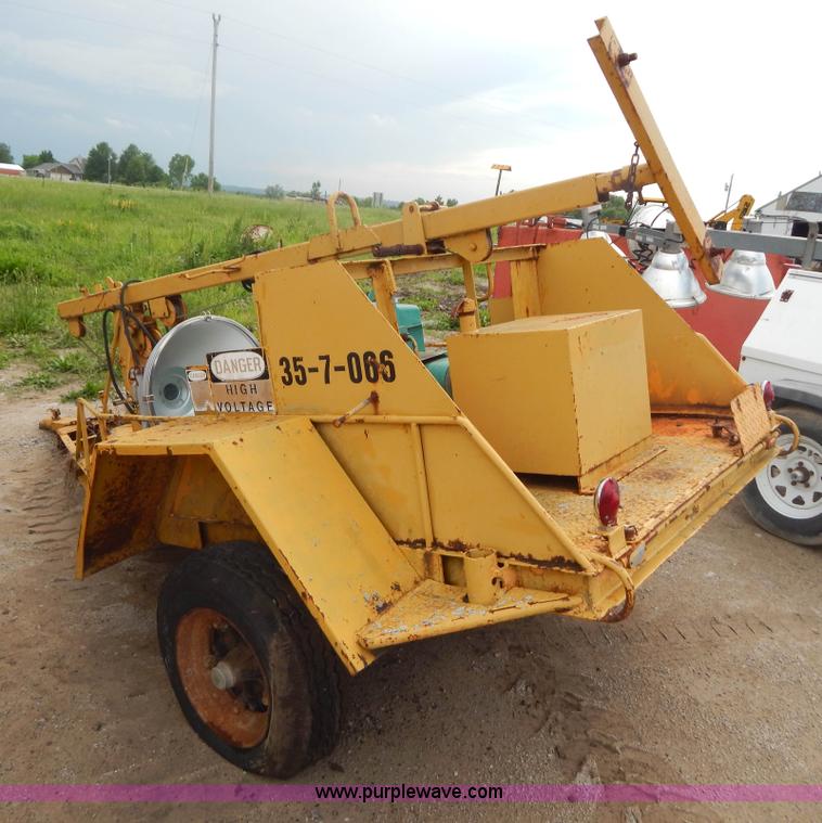 image for item AE9862 Light tower