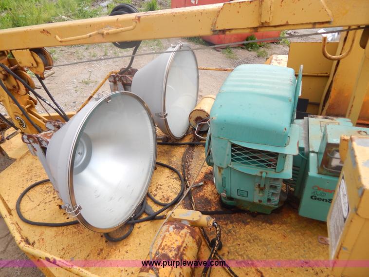 image for item AE9862 Light tower