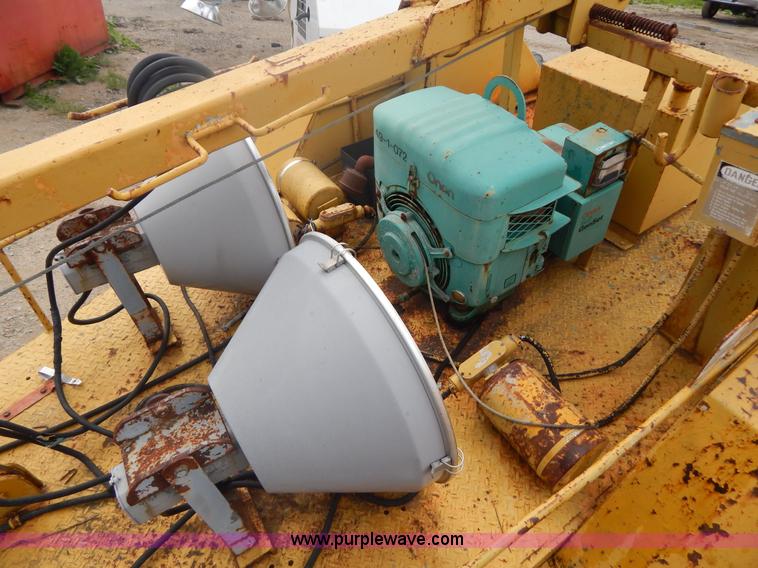 image for item AE9862 Light tower