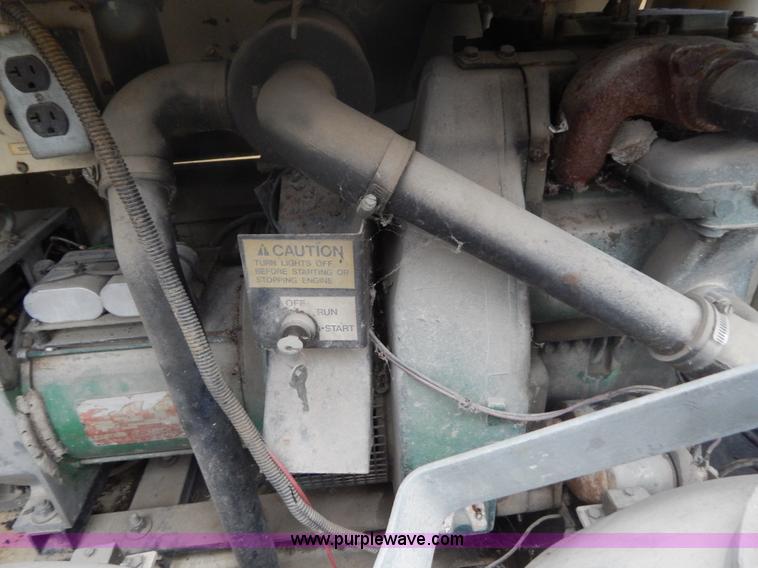 image for item AE9863 Amida L15080D-4MH light tower