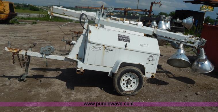 image for item AE9865 Coleman Bright Light light tower