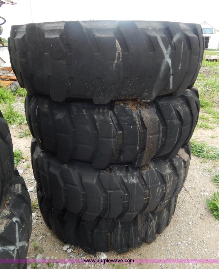 image for item AE9867 (4) Michelin 16-20 tires