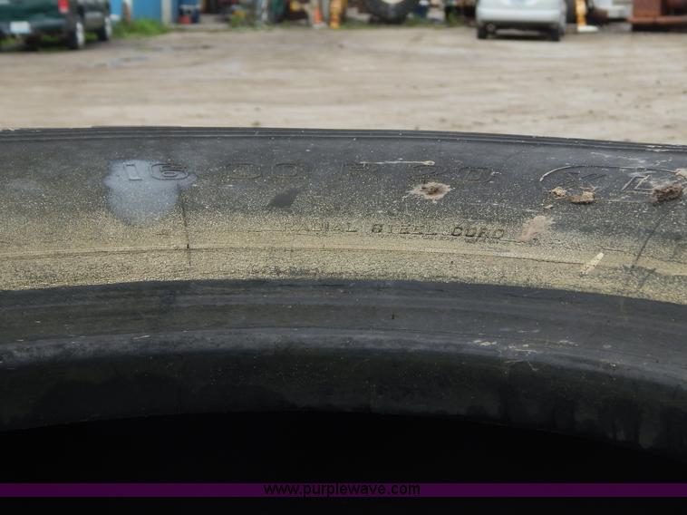 image for item AE9867 (4) Michelin 16-20 tires