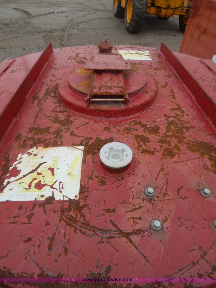 image for item AE9870 Bulk oil tank