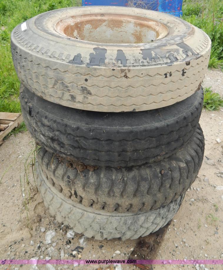 image for item AE9871 (4) 10-20 tires