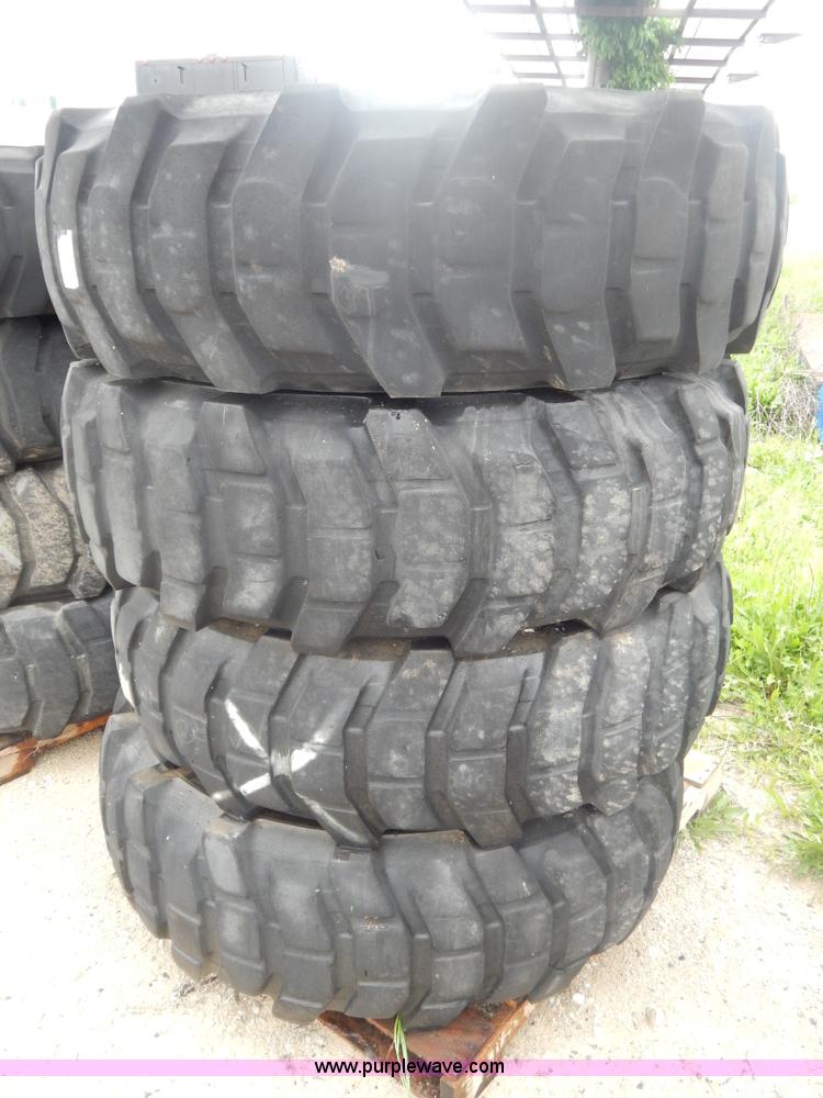 image for item AE9872 (4) Michelin 16-R20 tires