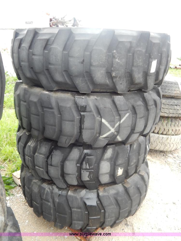 image for item AE9872 (4) Michelin 16-R20 tires