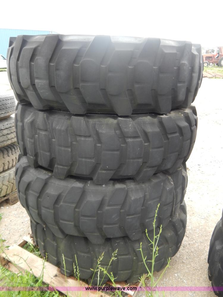 image for item AE9872 (4) Michelin 16-R20 tires