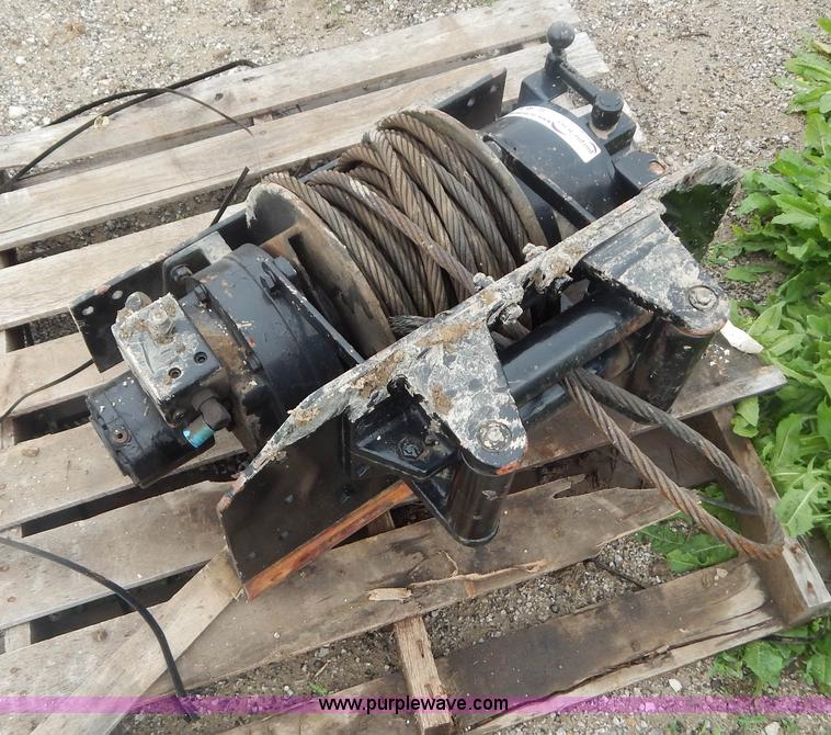 image for item AE9876 Hydraulic drive winch