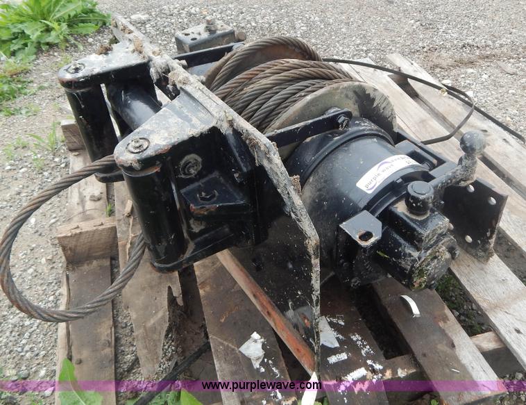 image for item AE9876 Hydraulic drive winch