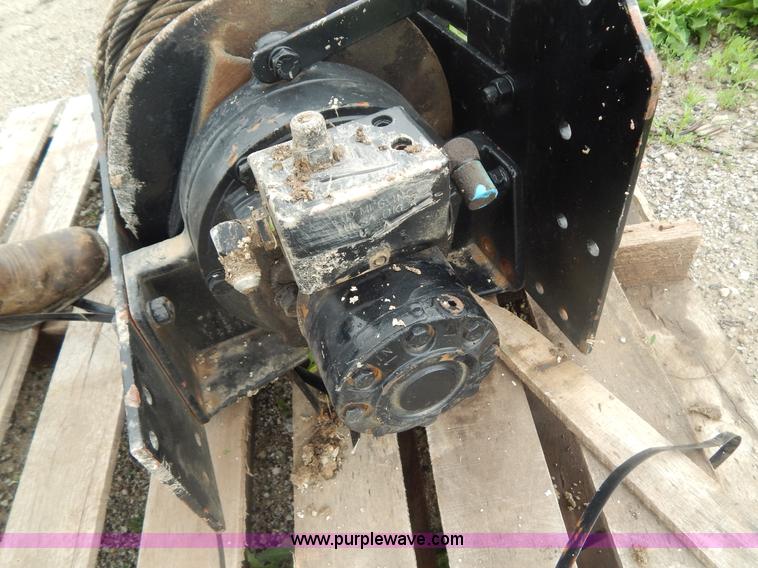 image for item AE9876 Hydraulic drive winch