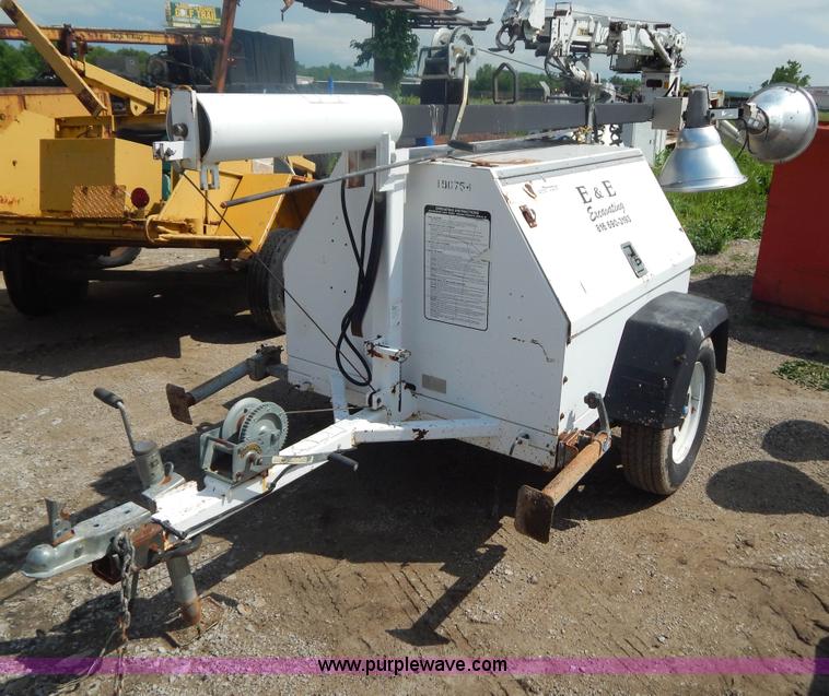 image for item AE9925 Magnum 4060 IMH light tower