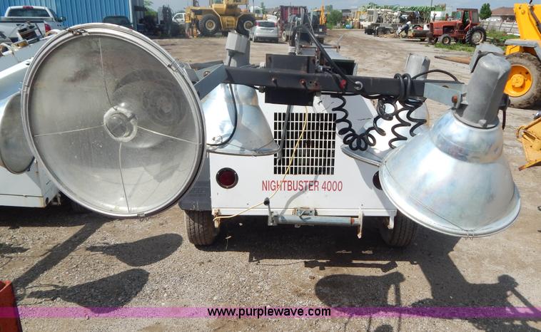 image for item AE9925 Magnum 4060 IMH light tower