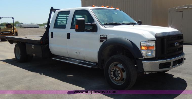 image for item D8080 2008 Ford F550 XL Super Duty flatbed truck