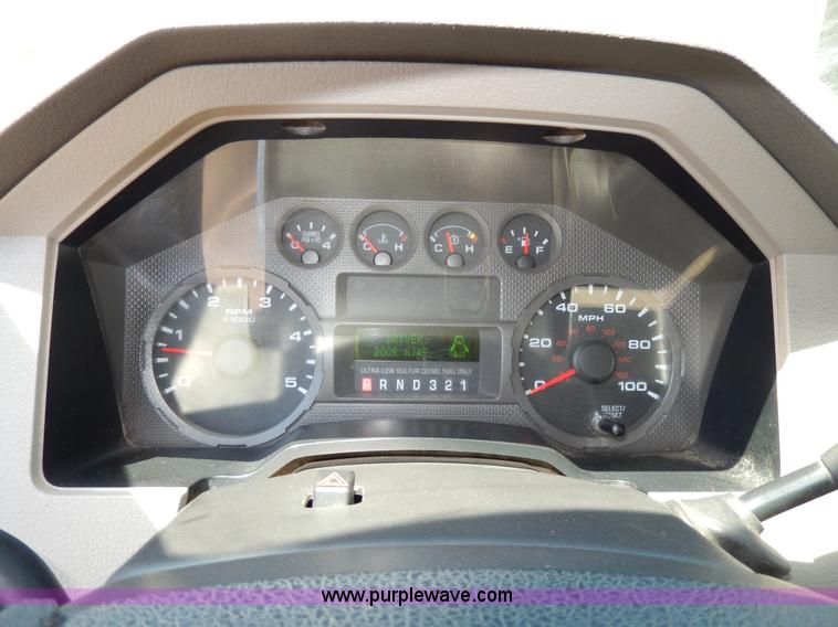 image for item D8080 2008 Ford F550 XL Super Duty flatbed truck