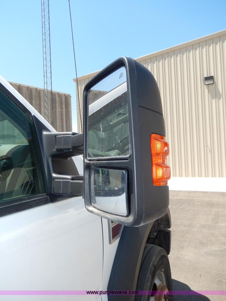 image for item D8080 2008 Ford F550 XL Super Duty flatbed truck