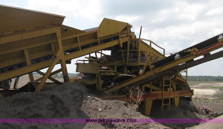 image for item D8285 CEC Screen-It Series II 5 x 12 mobile screen plant