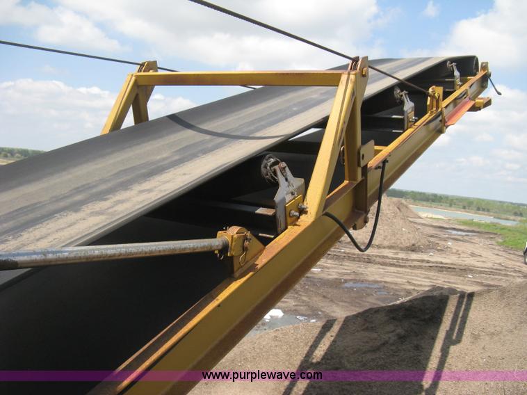 image for item D8285 CEC Screen-It Series II 5 x 12 mobile screen plant