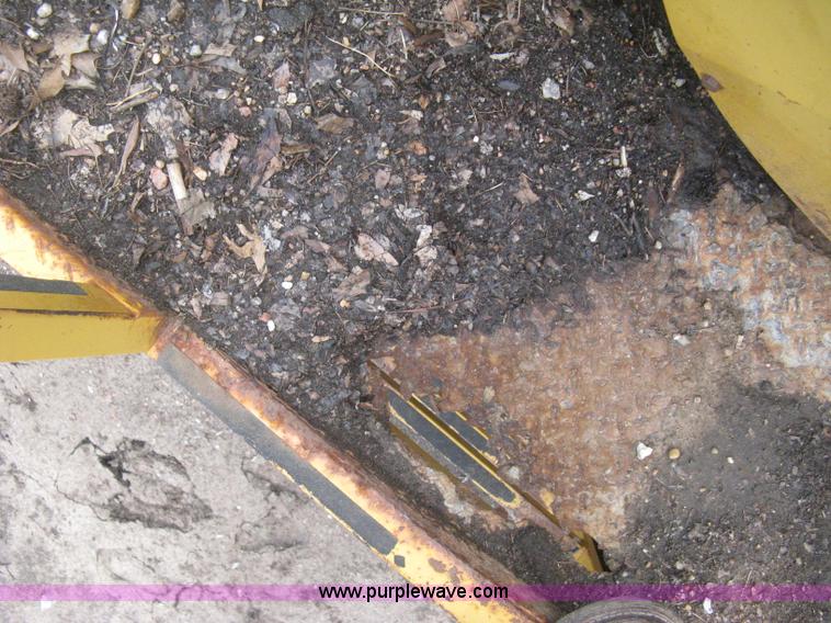 image for item D8285 CEC Screen-It Series II 5 x 12 mobile screen plant