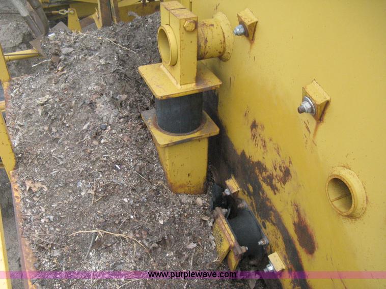 image for item D8285 CEC Screen-It Series II 5 x 12 mobile screen plant