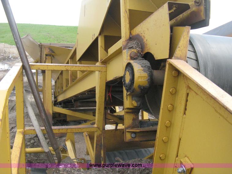 image for item D8285 CEC Screen-It Series II 5 x 12 mobile screen plant